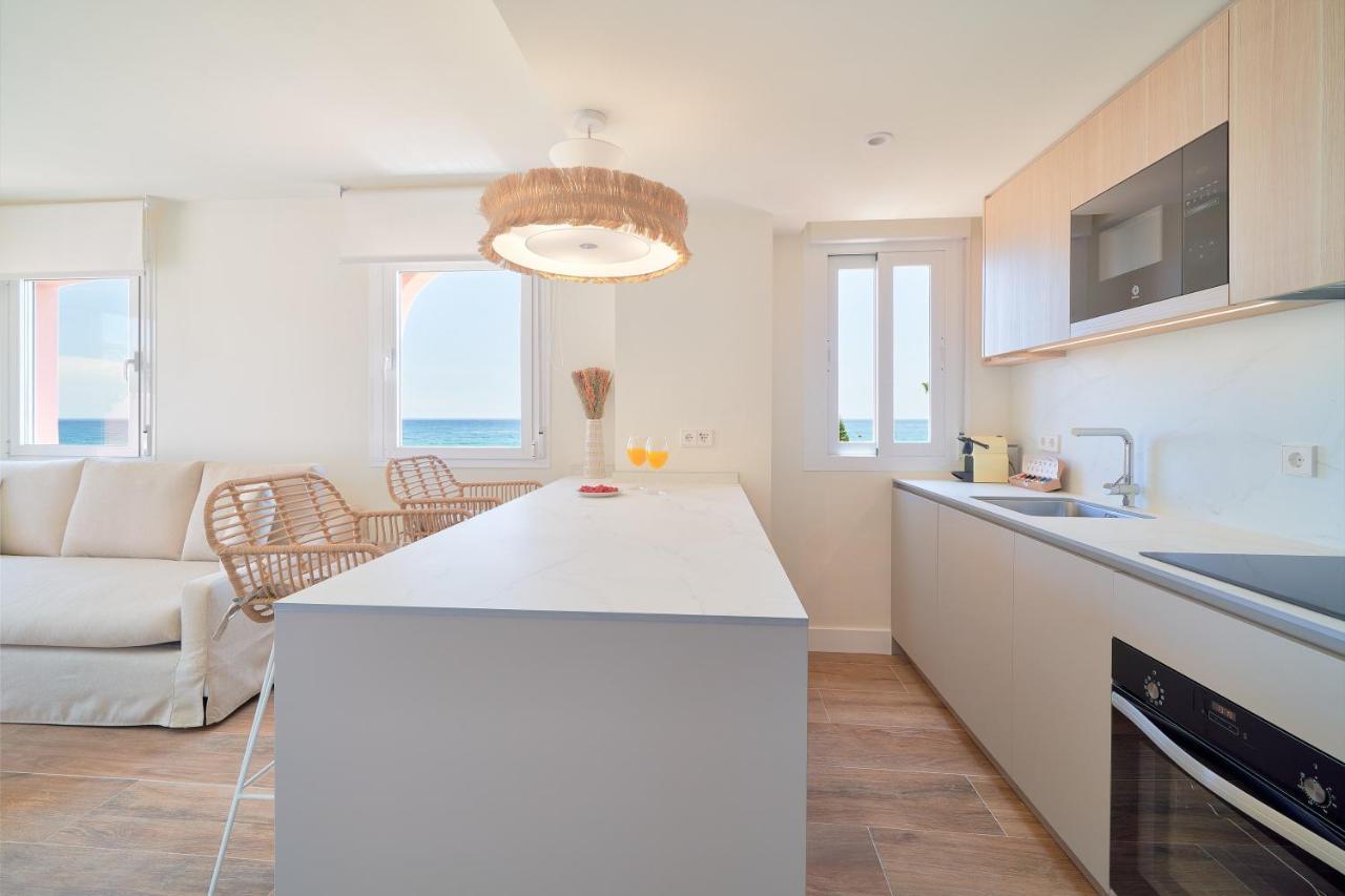 Sea Suite Beachfront Marbella Eksteriør bilde