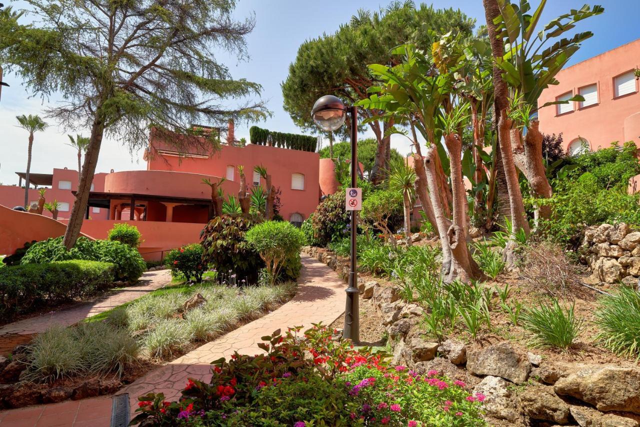 Sea Suite Beachfront Marbella Eksteriør bilde
