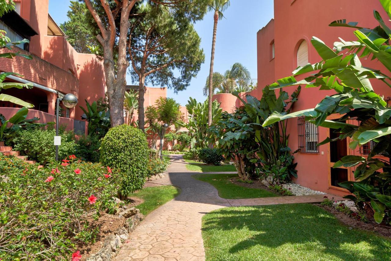 Sea Suite Beachfront Marbella Eksteriør bilde